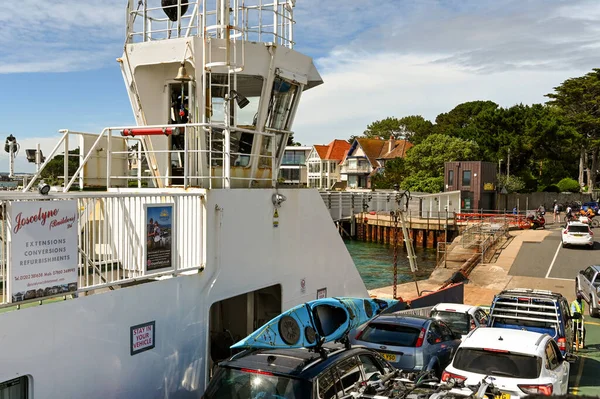 Poole Dorset Angleterre Juin 2021 Des Voitures Attendent Quitter Ferry — Photo