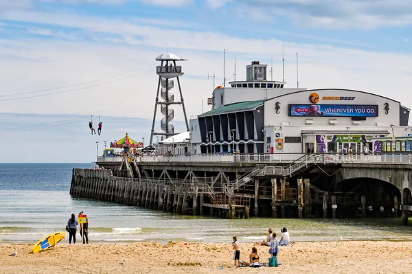 Bournemouth Dorset England June 2021 Pier Beach Bournemouth 해변으로 — 스톡 사진