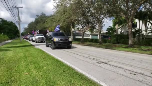 佛罗里达州迈阿密南部的特朗普汽车游行4K. — 图库视频影像