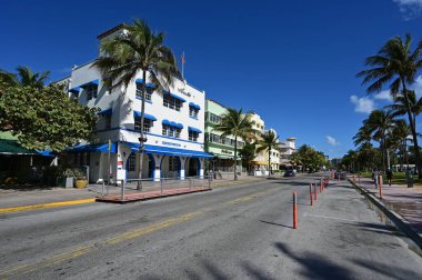 Güney Sahili, Florida 'nın boş sokakları Mart 2020' de kapalı..