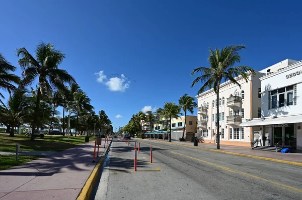 Güney Sahili, Florida 'nın boş sokakları Mart 2020' de kapalı..