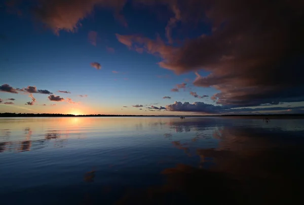 Colorido atardecer sobre Coot Bay en el Parque Nacional Everglades, Florida. — Foto de Stock