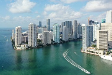 Miami Nehri 'nin ve Miami' deki binaların hava görüntüsü..