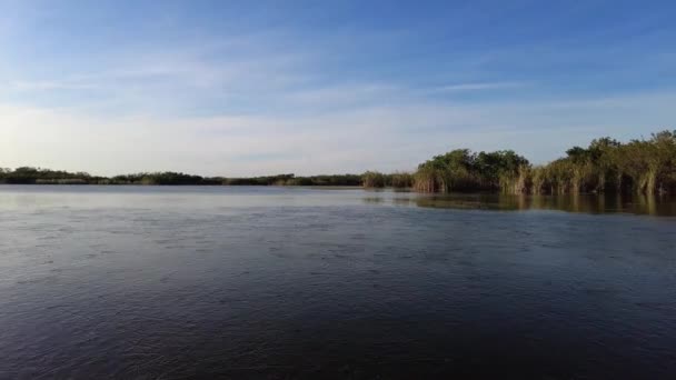 Sore kayak di 9 Mile Pond di Everglades National Park, Florida 4K. — Stok Video