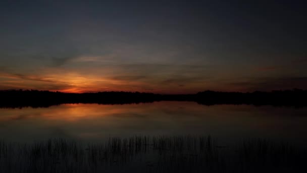 Färgglada soluppgång timelapse på nio Mile Pond i Everglades NP, Florida 4K — Stockvideo
