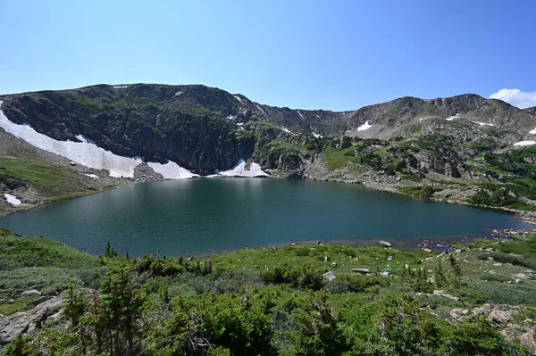 King Lake in Indian Peaks Wilderness of Arapaho National Forest, Colorado. — Stok Foto