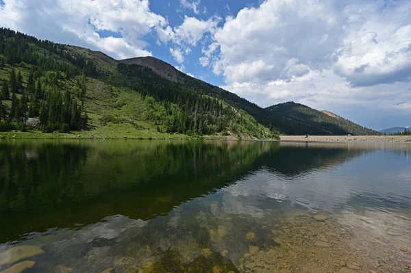 Reservoir Urad Atas di Arapaho National Forest, Colorado. — Stok Foto