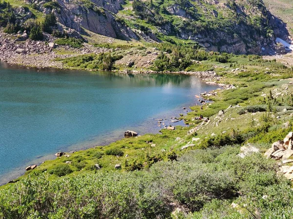 King Lake en Indian Peaks Wilderness of Arapaho National Forest, Colorado. — Foto de Stock