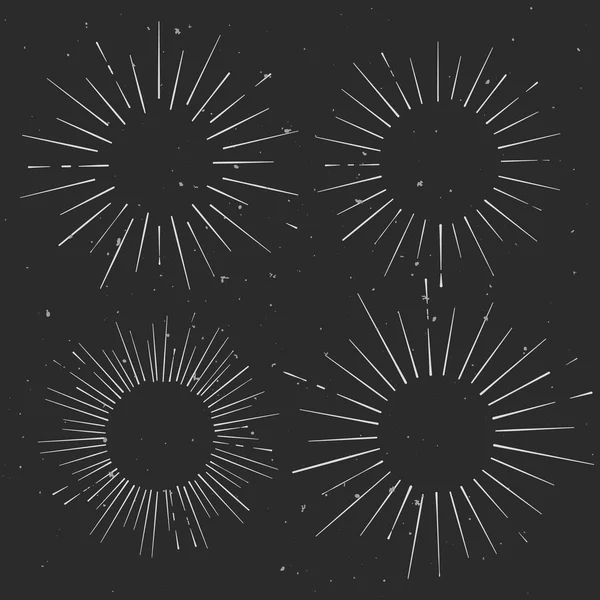 Set di cornici a raggi disegnate a mano cerchio vintage, modello starburst — Vettoriale Stock