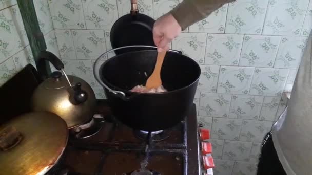 Μαγειρική Πιλάφι Στο Σπίτι Μαγείρεμα Διάφορα Συστατικά — Αρχείο Βίντεο