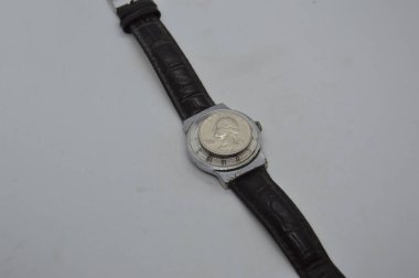 Amerikan madeni parasıyla mali kompozisyon