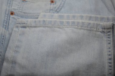 Ayak giymek için kumaşlı kotlar