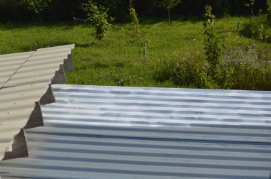 Çatı boyası ve diş minesi boyası sprey boya.