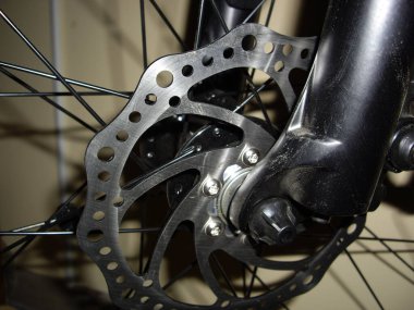 Modern bir yolun ayrıntıları.