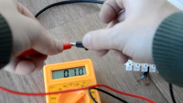 Тестер Измерения Ремонта Электроприборов — стоковое видео