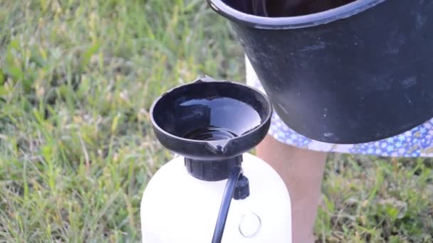 Criação Fertilizantes Jardim Para Proteger Cultivar Árvores Vegetais — Vídeo de Stock