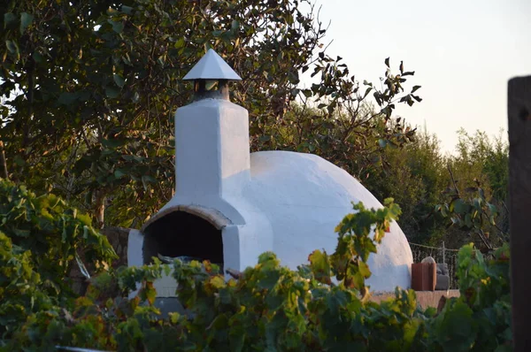 ギリシャのロードス島にあるテオロゴス村の伝統的な建築 — ストック写真