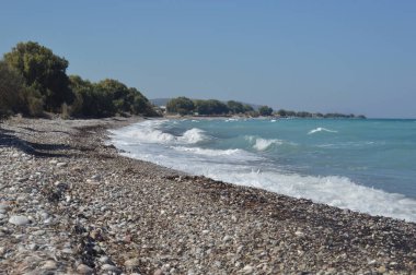 Yunanistan 'ın Rodos adasındaki Ege Denizi' nde gelgit taşı
