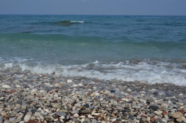 Yunanistan 'ın Rodos adasındaki Ege Denizi' nde gelgit taşı
