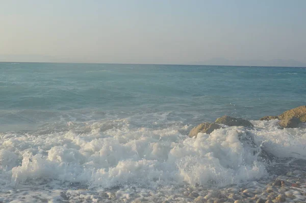 Камені Тлі Шторму Егейському Морі Острові Родос Греції — стокове фото