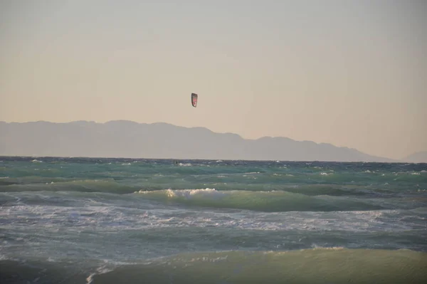 Θεολογοσ Ροδοσ Ελλαδα Σεπτεμβριου 2021 Kitesurfing Στο Αιγαίο Πέλαγος Της — Φωτογραφία Αρχείου