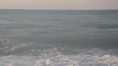 Yunanistan 'ın Rodos adasında Ege Denizi' nde sörf