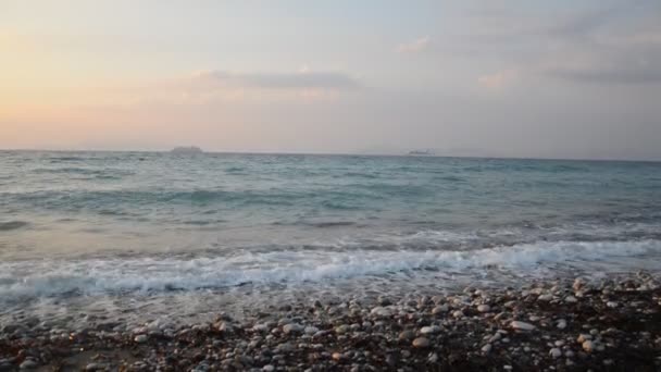 Круїзний Корабель Плаває Егейському Морі Вздовж Острова Родос Греція — стокове відео