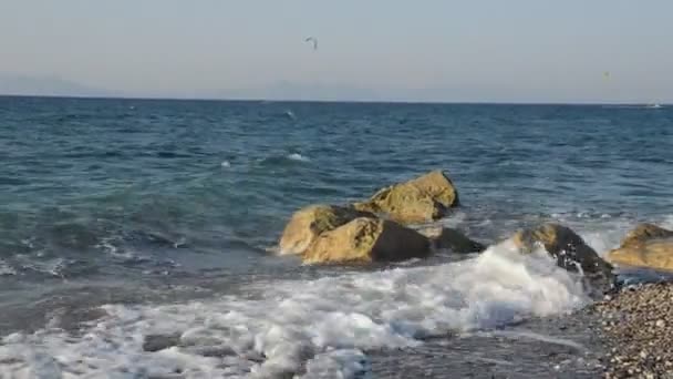 Pedras Fundo Tempestade Aegean Ilha Rhodes Greece — Vídeo de Stock