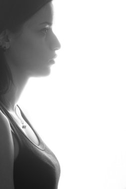 Profil enface kapatmak yukarıya-in genç güzel kadın asi bak