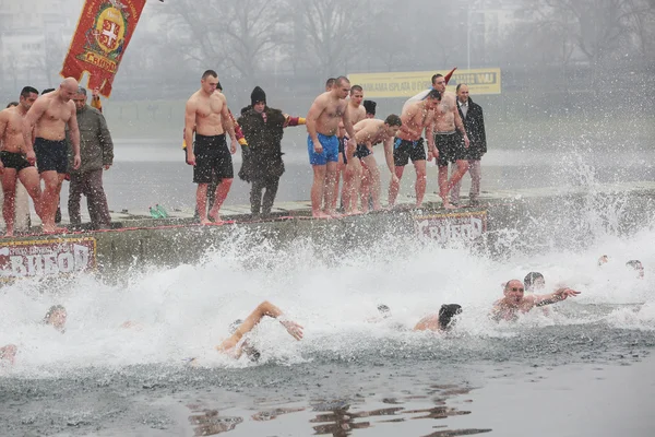 Zima v City parku lidí ve winter parku — Stock fotografie