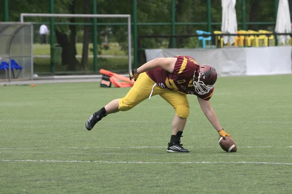 Match de football américain entre loups et dragon bleu — Photo