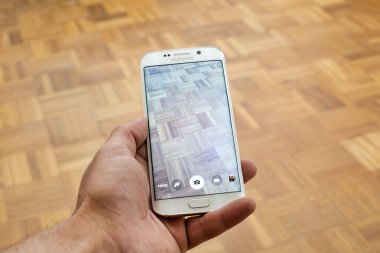 Yeni Samsung S6 kenar kadeh