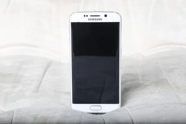 Schot van nieuwe Samsung S6 rand — Stockfoto