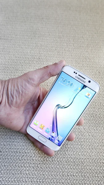 Tiro de nuevo Samsung S6 Edge — Foto de Stock