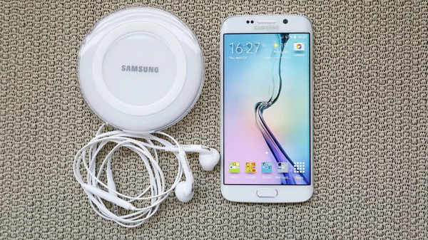Yeni Samsung S6 kenar kadeh