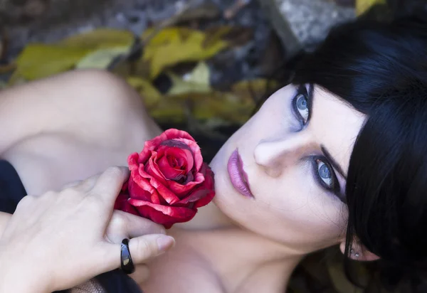 Halloween Mysterious Dressed Gothic Woman — Stock Photo, Image