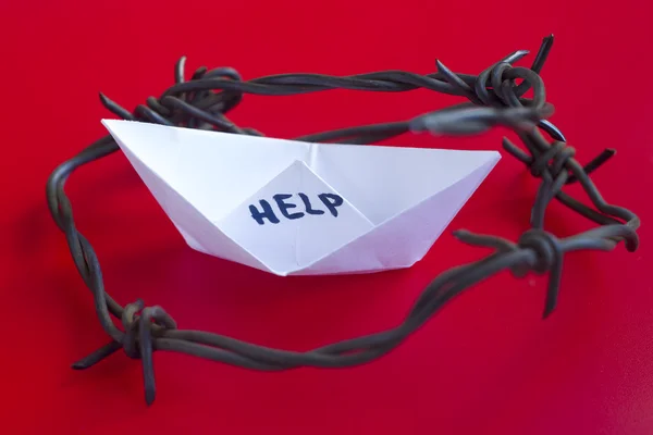 Işıl Crise kağıt tekne