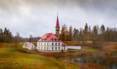 Gatchina 'daki Prioratik Kalesi