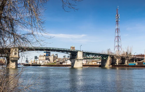 Sorel-Tracy oude brug landschap — Stockfoto