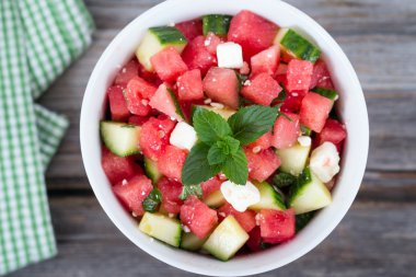 kavun beyaz nane sağlıklı salata