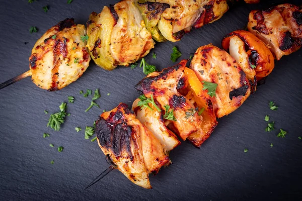 Kipspiesjes Marinade Met Specerijen Kruiden Barbecue — Stockfoto