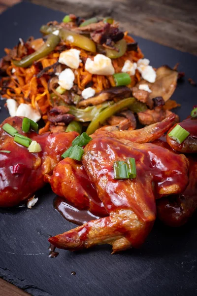 Sweet Spicy Hot Chicken Wings Sweet Potato Poutine Background — 图库照片