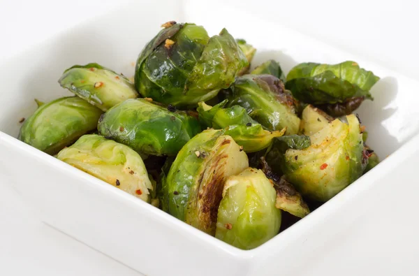 Rosenkohl gebraten — Stockfoto