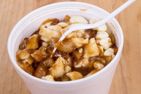 Poutine Canadese maaltijd — Stockfoto