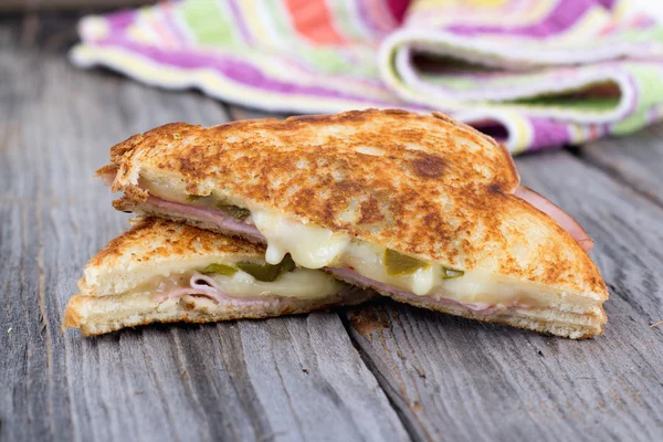 Ham and cheese sandwich — Stock Photo, Image