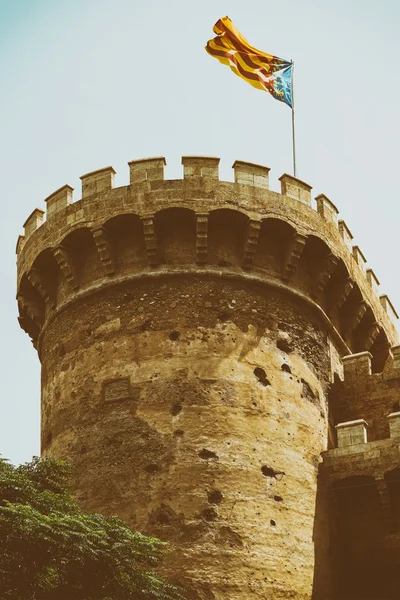 (Tornyok) Quart Towers Valencia — Stock Fotó