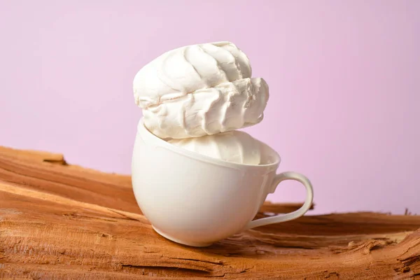 Side View Vintage Cup Two Pieces Russian Traditional Marshmallow Dessert — Stock Photo, Image