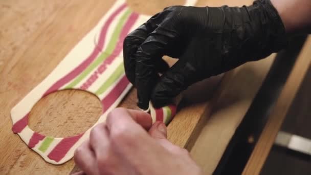 Şef Etle Gyoza Pişiriyor Yapımı Börekler Hamur Tatlısı Yapma Süreci — Stok video