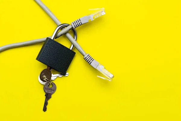 Internet Cable Passing Closed Iron Lock Keys Yellow Background Concept — Stock Photo, Image