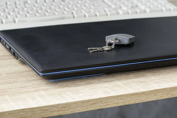 Closed Iron Padlock Keys Laptop Information Security Concept High Quality — Fotografia de Stock